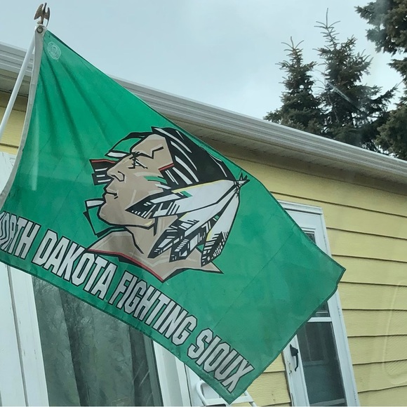 Meet your Posher, Alli - Picture 4 of 8